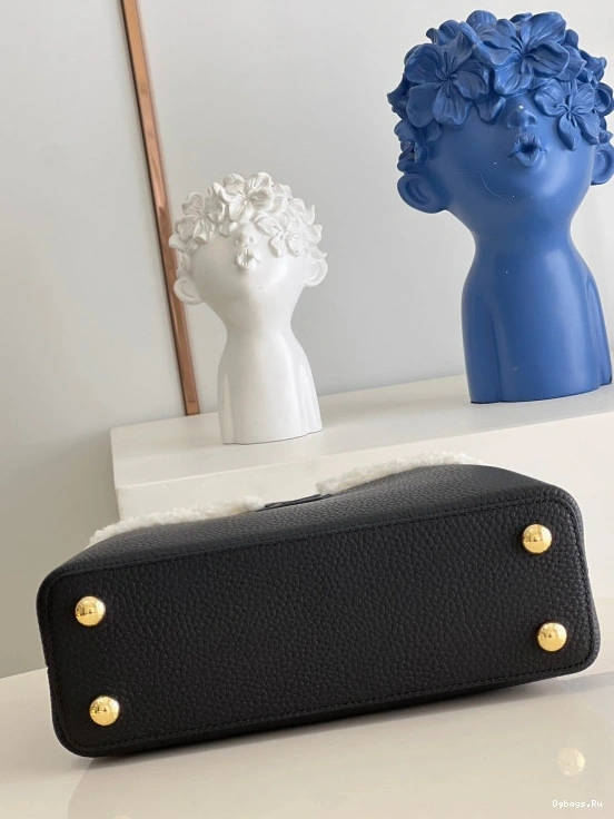 LOUIS VUITTON CAPUCINES BB 0518
